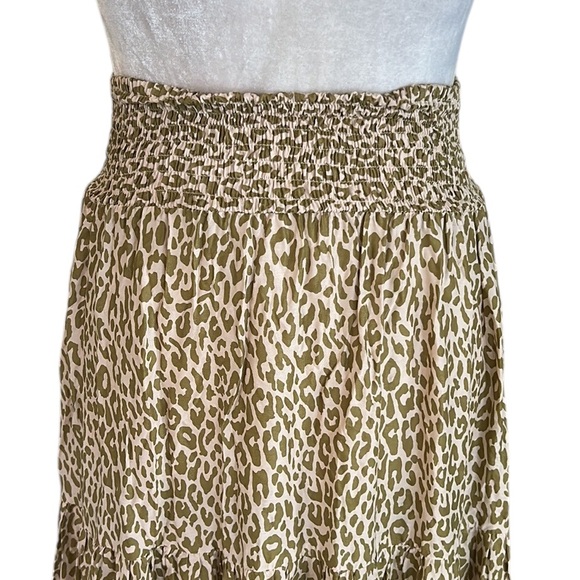 Sea Lustre Cruz Tan Leopard Tiger Animal Print Smocked Tiered Maxi Skirt - XS - Picture 5 of 14